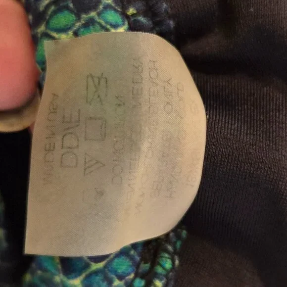 Ashley Alexiss Venom Tri-Top - DD/E - Excellent Used Condition - Picture 4 of 5